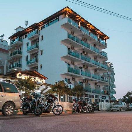 Center Park Hotell Velipojë Exteriör bild
