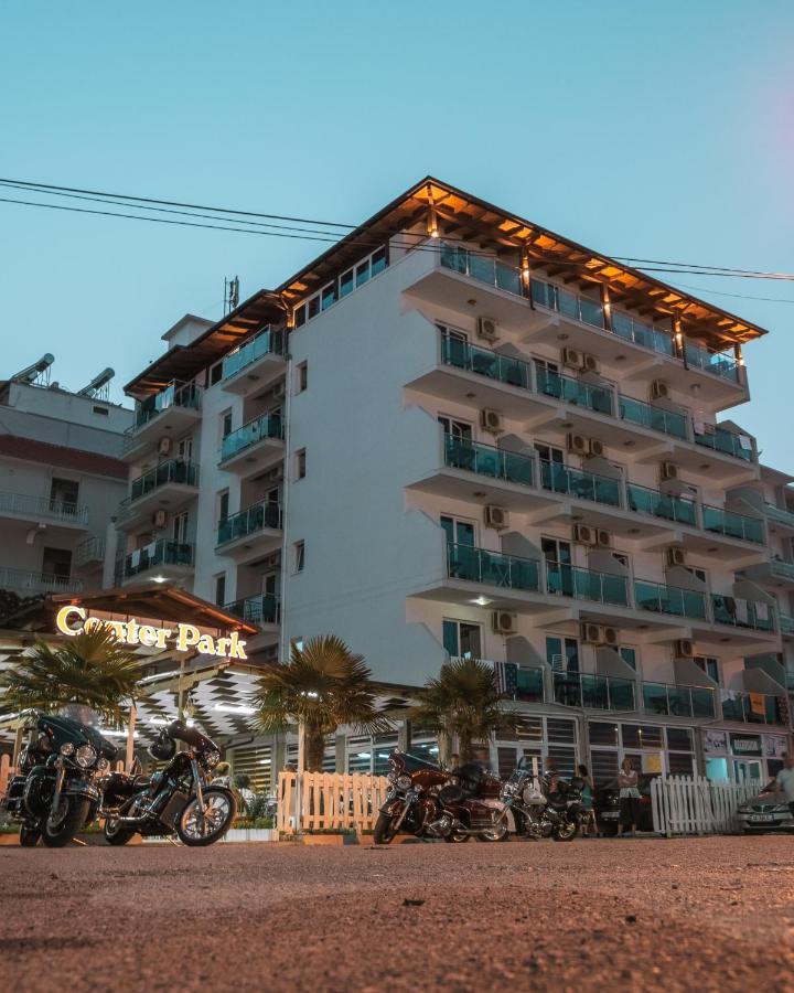 Center Park Hotell Velipojë Exteriör bild