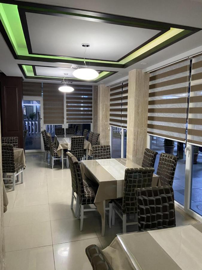 Center Park Hotell Velipojë Exteriör bild