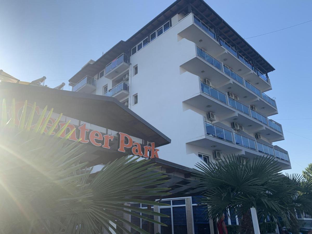 Center Park Hotell Velipojë Exteriör bild
