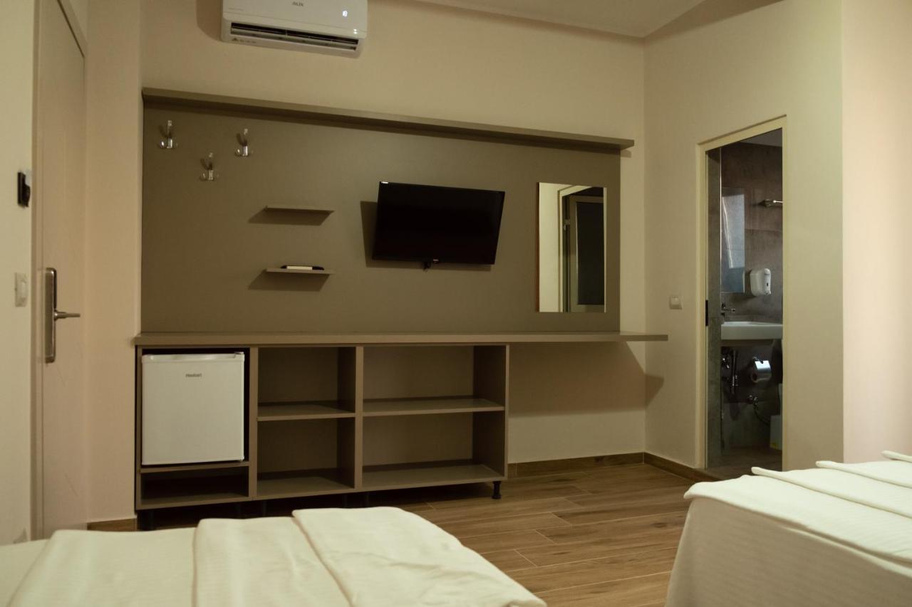 Center Park Hotell Velipojë Exteriör bild