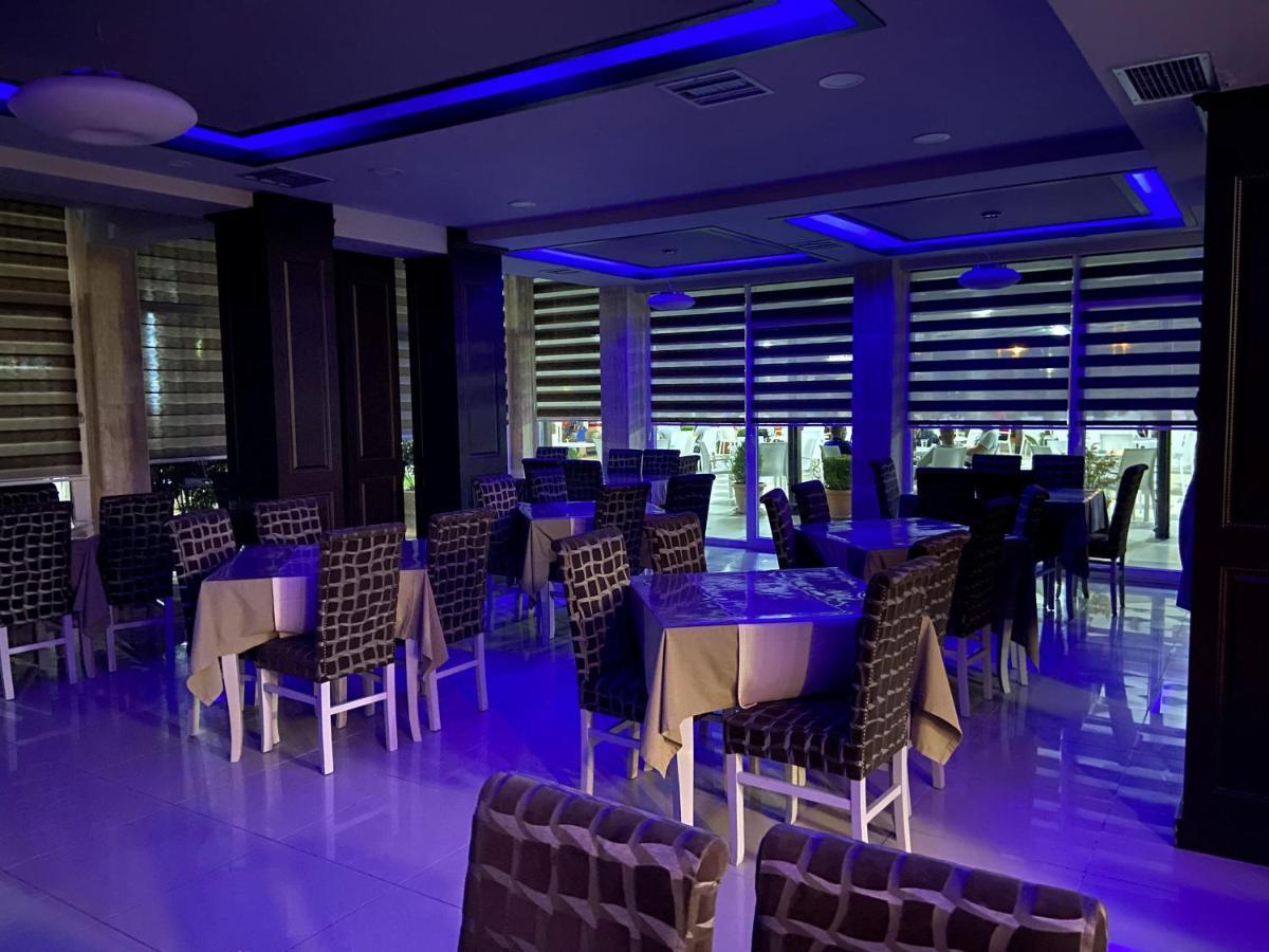 Center Park Hotell Velipojë Exteriör bild